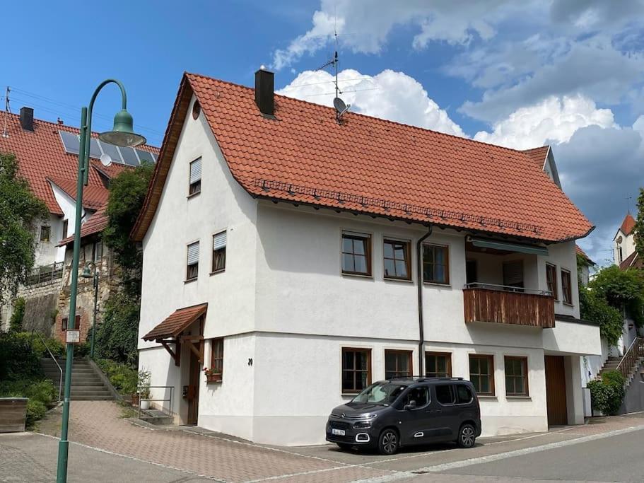 Grosszuegige, Helle 3,5 Zimmer Wohnung Балінґен Екстер'єр фото